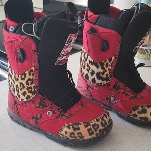 L.a.m.b x burton snowboard boots